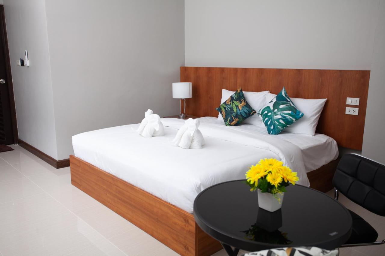 The Brown Boutique Patong Otel Dış mekan fotoğraf