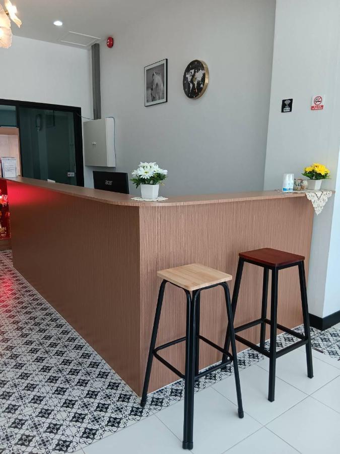 The Brown Boutique Patong Otel Dış mekan fotoğraf